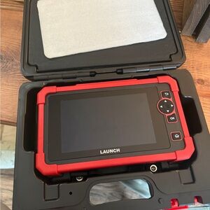Launch car Diagnostic Scanner in Red and Black